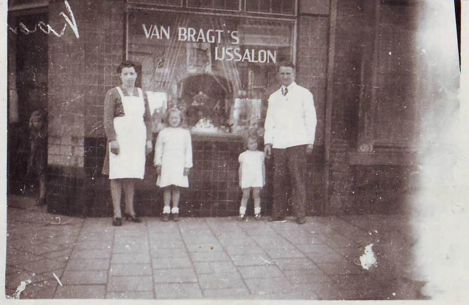 Jan en Annie met kinderen  ( Fam archief Belde – v Bragt)
